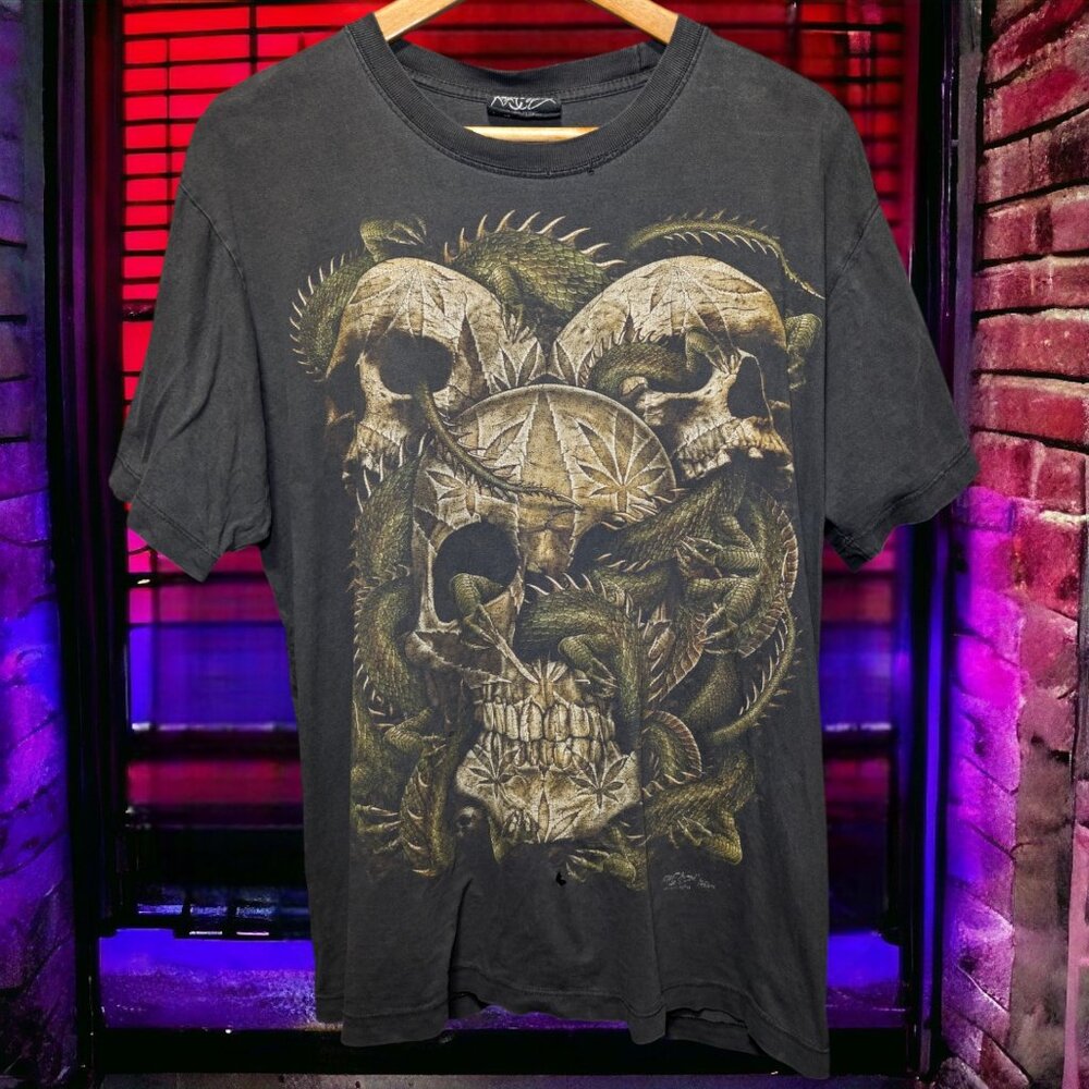 Rock Chang Skulls Reptiles and Pot Double Sided Vintage T-Shirt